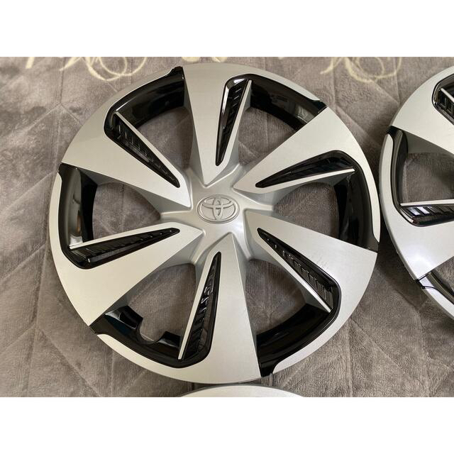 ニッサン・638 トヨタ シエンタ 純正ホイールキャップ Gクエロ 送料