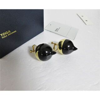 TOGA定価1.6万 TOGA Dip earrings ブラック イヤリング - イヤリング