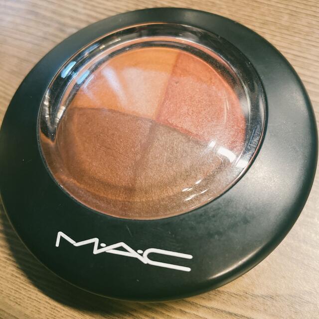 MAC ミネラライズ　スキンフィニッシュ　ナチュラル