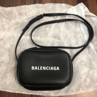 バレンシアガ(Balenciaga)のバレンシアガ  カメラバッグ  xs (ショルダーバッグ)