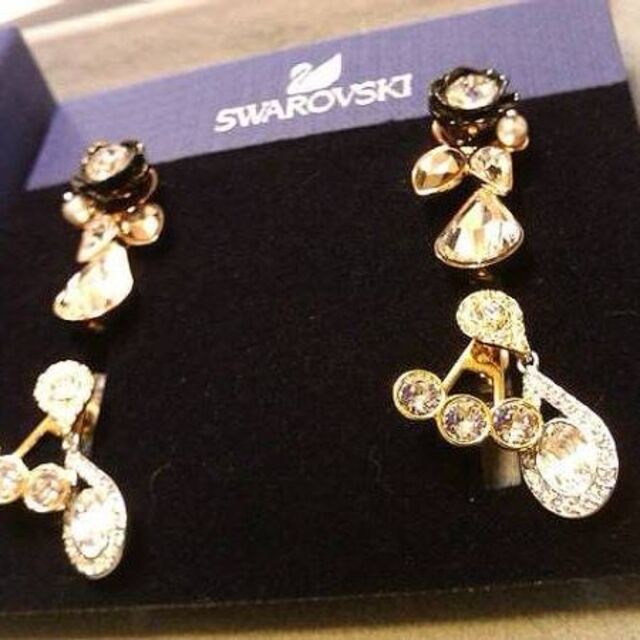 4年保証』 スワロフスキー(Swarovski)ピアス 2個セット - www