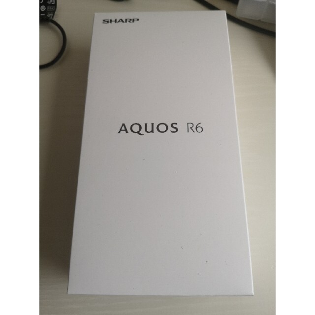 AQUOS(アクオス)のAQUOS R6 SIMフリー SH-M22X6B スマホ/家電/カメラのスマートフォン/携帯電話(スマートフォン本体)の商品写真