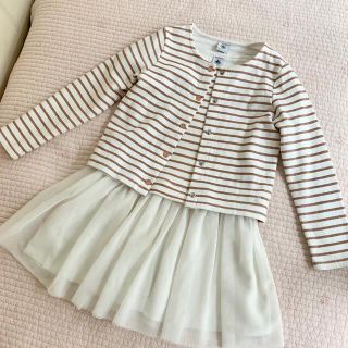 プチバトー(PETIT BATEAU)のプチバトー⛵️チュールつきボーダー ワンピース&カーディガン5&6ans(ワンピース)