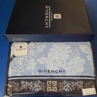 ジバンシィ(GIVENCHY)のGIVENCHY ジバンシー ジャガード織　バスタオル(タオル/バス用品)