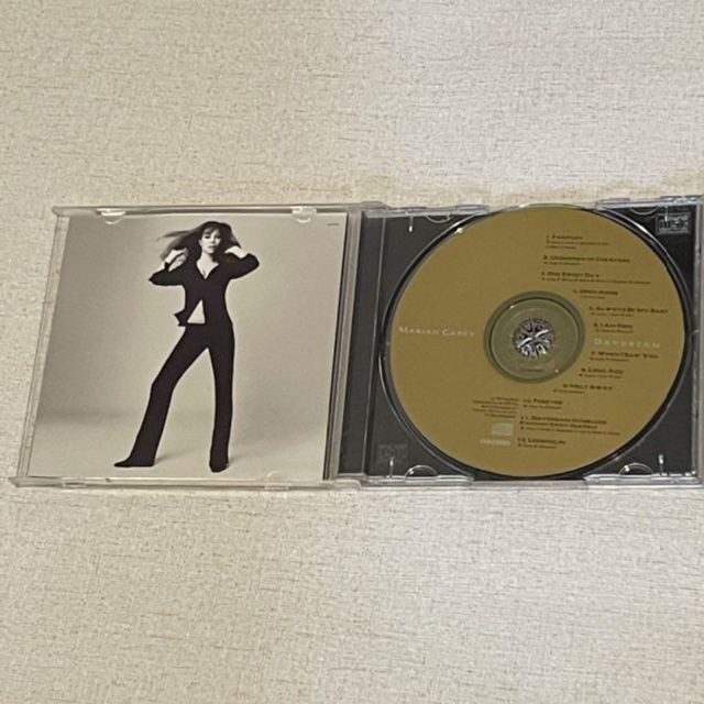 マライア・キャリー　DAYDREAM　BUTTERFLY　CD2枚セット　海外盤 エンタメ/ホビーのCD(ポップス/ロック(洋楽))の商品写真