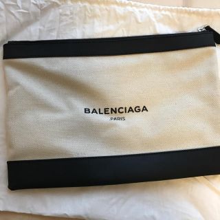 バレンシアガバッグ(BALENCIAGA BAG)のバレンシアガ クラッチバッグ ほぼ新品！(クラッチバッグ)