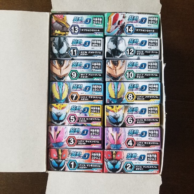 BANDAI(バンダイ)の装動　仮面ライダーリバイス　by エンタメ/ホビーのフィギュア(特撮)の商品写真