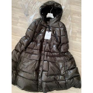 モンクレール(MONCLER)のMimi様　Moncler Congloue ダウンケープ／ジャケット　コート(ダウンジャケット)