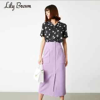 リリーブラウン(Lily Brown)のリリーブラウン　スリットタイトスカート(ひざ丈スカート)