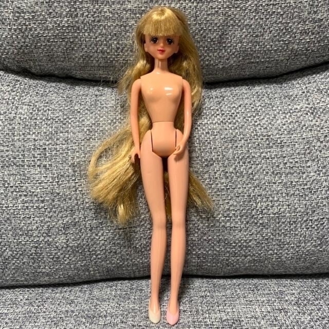 TAKARA 1981年 中国製 バービー ジェニーちゃん リカちゃん 人形 TAKARA 1981年 中国製 バービー ジェニーちゃん リカちゃん 人形