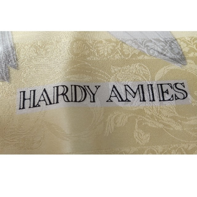 HARDY AMIES(ハーディエイミス)のハーディ―・エイミス シルクスカーフ レディースのファッション小物(バンダナ/スカーフ)の商品写真