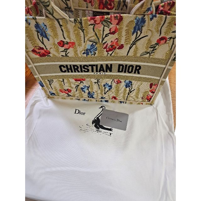 がいらっし Christian Dior - 新品未使用 ディオール ブックトート ローザムタビリスの通販 by Onohara's shop