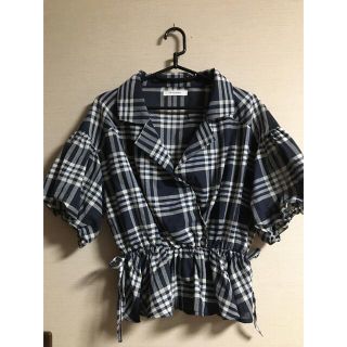 ダブルクローゼット(w closet)のダブルクローゼット　半袖ブラウス(シャツ/ブラウス(半袖/袖なし))