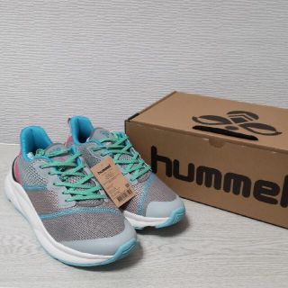 ヒュンメル(hummel)の☆未使用品☆　hummel スニーカー 24.5㎝(スニーカー)