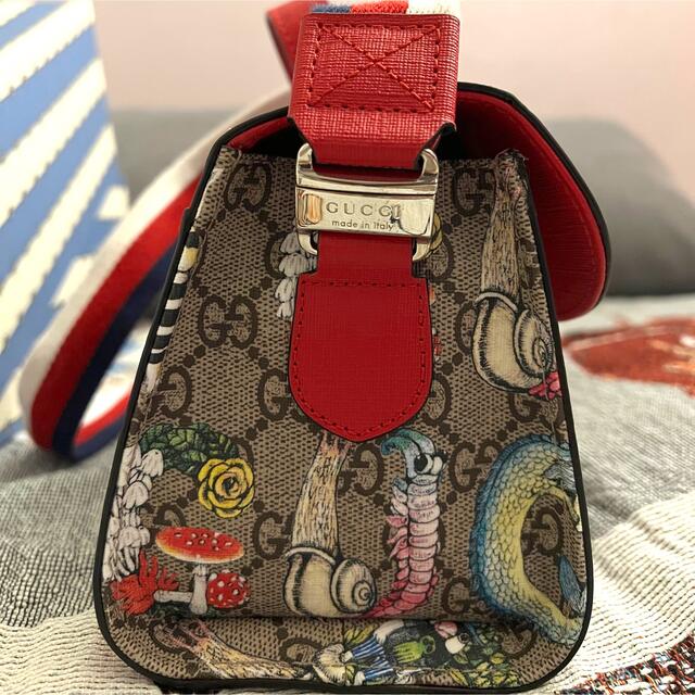 Gucci(グッチ)の正規品　ヒグチユウコ　GUCCI メッセンジャーバッグ　グッチ　 レディースのバッグ(メッセンジャーバッグ)の商品写真