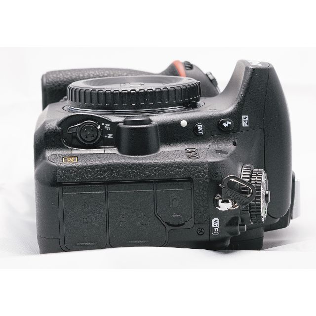 Nikon D750 MB-D16付 Nikon D750 MB-D16付