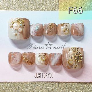 F66☆フットネイル ニュアンス×ゴールド♪