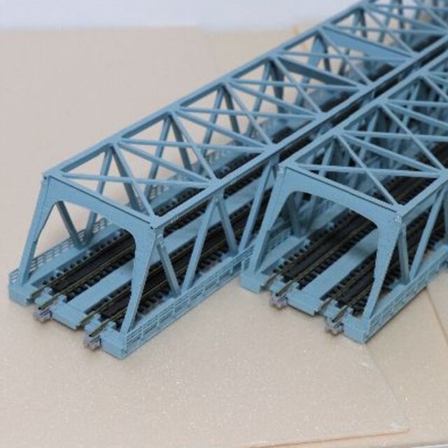 KATO`(カトー)のKATO ユニトラック トラス橋　2連×4個(計8個分) エンタメ/ホビーのおもちゃ/ぬいぐるみ(鉄道模型)の商品写真