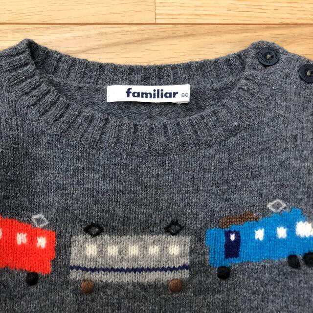 新品　ファミリア　雪国を走る電車のセーター　80