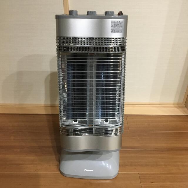 遠赤外線暖房 セラミックヒーター DAIKIN ERFT11NS - 空調