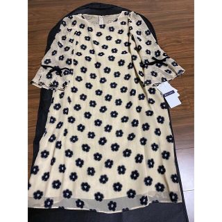 エムズグレイシー(M'S GRACY)の【専用】エムズグレイシー　フラワーシフォンワンピース　size40 (ひざ丈ワンピース)