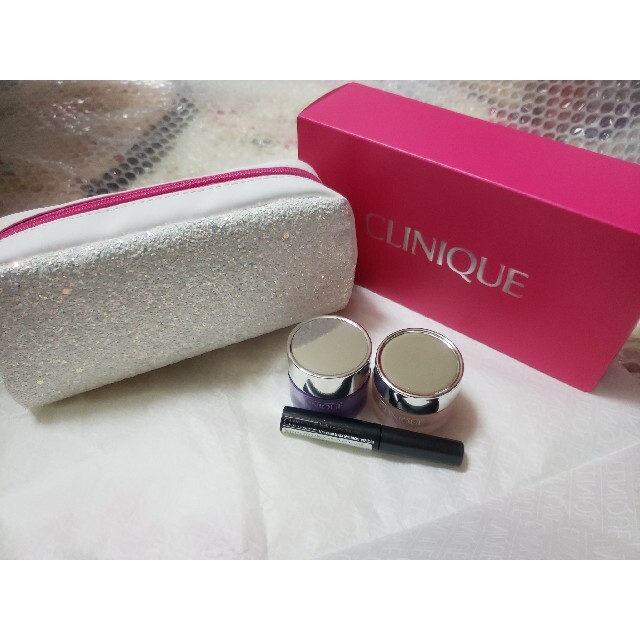 CLINIQUE(クリニーク)のCLINIQUEセット コスメ/美容のベースメイク/化粧品(その他)の商品写真