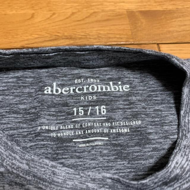 Abercrombie&Fitch(アバクロンビーアンドフィッチ)のアバクロ  半袖　 キッズ/ベビー/マタニティのキッズ服男の子用(90cm~)(Tシャツ/カットソー)の商品写真