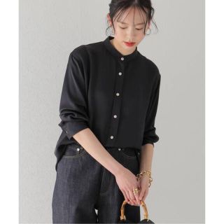 プラージュ(Plage)の美品■プラージュ satin plain シャツ■トゥモローランド イエナ(シャツ/ブラウス(長袖/七分))