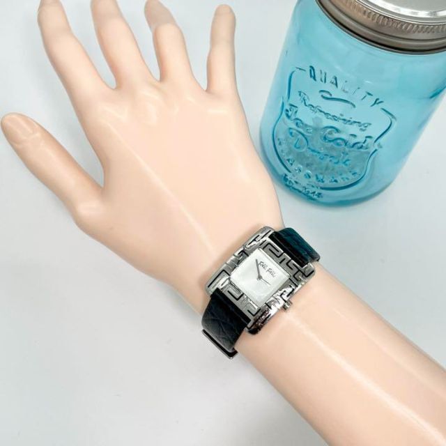 Folli Follie(フォリフォリ)の339 フォリフォリ時計　レディース腕時計　ブラック　スクエアフェイス　人気 レディースのファッション小物(腕時計)の商品写真