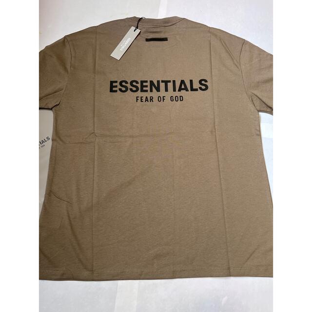 FEAR OF GOD(フィアオブゴッド)のラストチャンス！ESSENTIALS Tシャツ 半袖 moss  新品　XL メンズのトップス(Tシャツ/カットソー(半袖/袖なし))の商品写真