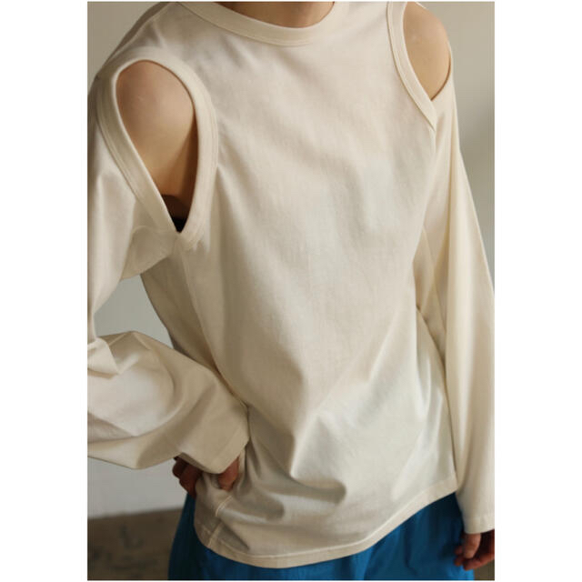 専用　Cut Out Armhole LST -Offのサムネイル