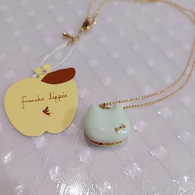 franche lippee(フランシュリッペ)の【新品未使用・タグ付き】フランシュリッペねこマカロンネックレス レディースのアクセサリー(ネックレス)の商品写真