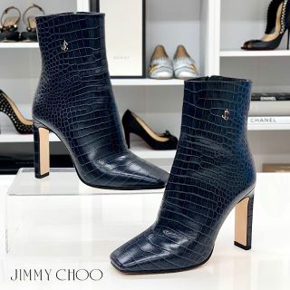 ジミーチュウ(JIMMY CHOO)の1432 ジミーチュウ クロコ調 レザー ショートブーツ ネイビー(ブーツ)