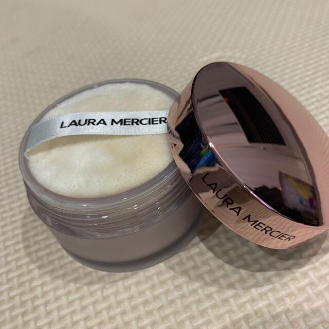 laura mercier(ローラメルシエ)のローラメルシエ　トランスルーセント　ルースセッティングパウダー コスメ/美容のベースメイク/化粧品(フェイスパウダー)の商品写真