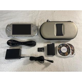 プレイステーションポータブル(PlayStation Portable)の美品　PSP-3000  ミスティックシルバー(携帯用ゲーム機本体)