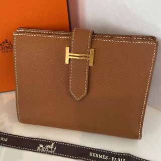 最新な エルメスベアンコンパクト(レア)ゴールド×ゴールド - 折り 最新な エルメスベアンコンパクト(レア)ゴールド×ゴールド - 折り