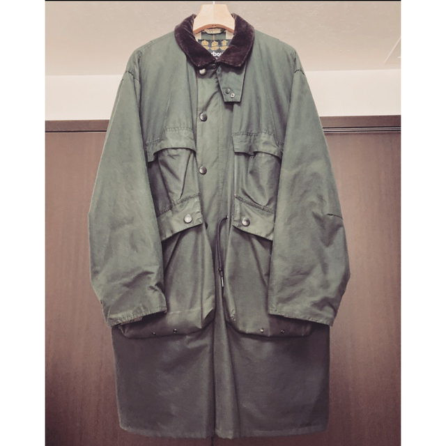 Barbour(バーブァー)のキャプテンシャンシャイン　トラベラーコート　セージ　Barbour size38 メンズのジャケット/アウター(ミリタリージャケット)の商品写真