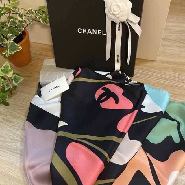 CHANEL - 新品　CHANEL　シャネル　22年銀座限定品　スカーフ　新作ココマークパステル