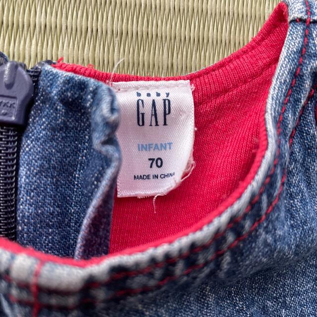 babyGAP(ベビーギャップ)のBaby GAP デニムワンピース　70 キッズ/ベビー/マタニティのベビー服(~85cm)(ワンピース)の商品写真