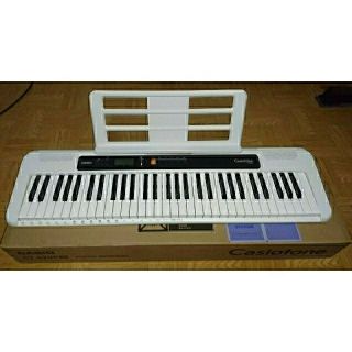 カシオ(CASIO)の電子ピアノ カシオトーン CT-200WE(電子ピアノ)