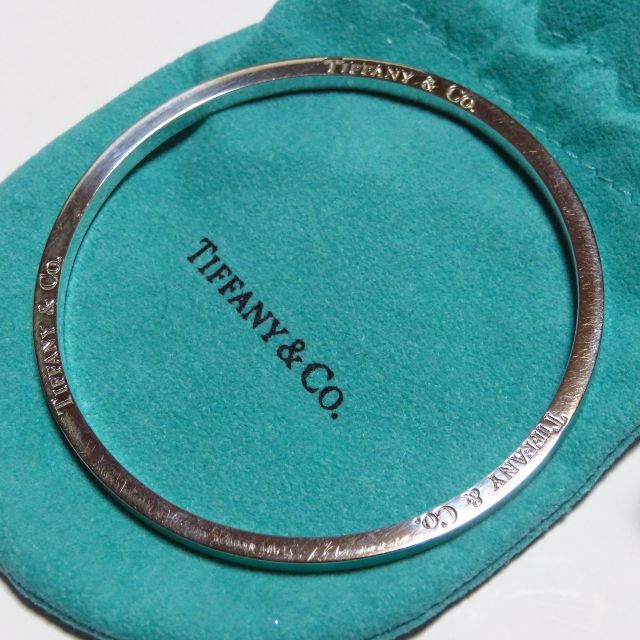 Tiffany & Co.(ティファニー)の【Tiffany&Co.】ティファニー エナメル シルバーバングル 廃盤品 レア レディースのアクセサリー(ブレスレット/バングル)の商品写真