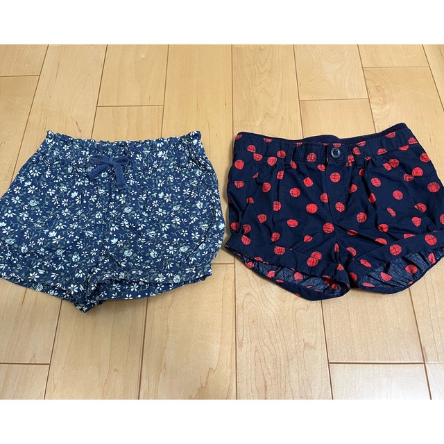 babyGAP(ベビーギャップ)のショートパンツ　80㎝ キッズ/ベビー/マタニティのベビー服(~85cm)(パンツ)の商品写真