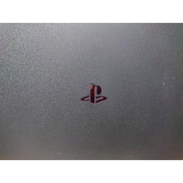 PlayStation®4 Pro 1TB CUH-7200B B01