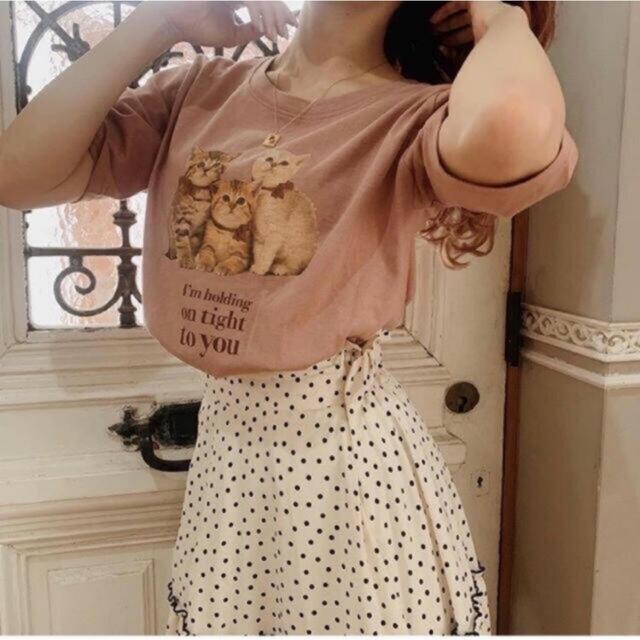 one after another NICE CLAUP(ワンアフターアナザーナイスクラップ)のtreat cat Treat ürself 猫Tシャツ ピンク レディースのトップス(Tシャツ(半袖/袖なし))の商品写真