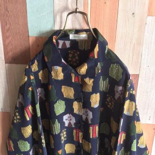 アートヴィンテージ(ART VINTAGE)のKUTSUROGI 総柄シャツ 古着 ベスト柄 ネイビー ポリエステル(シャツ)