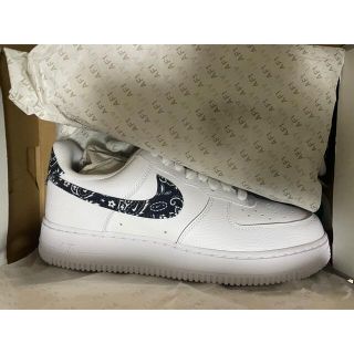 ナイキ(NIKE)のNike WMNS Air Force 1 Low paisley 26.5(スニーカー)