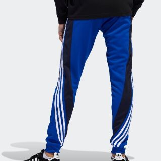 新品 adidas 青×黒 トラックパンツ ジャージ アディダス ひねりライン