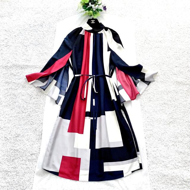感謝価格】 新品同様‼️MIKAKO - Nakamura Mikako NAKAMURA ドレープ