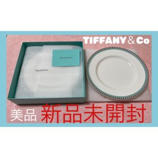 ティファニー(Tiffany & Co.)の【新品未開封】ティファニー　プラチナブルーバンド　デザートプレート(食器)