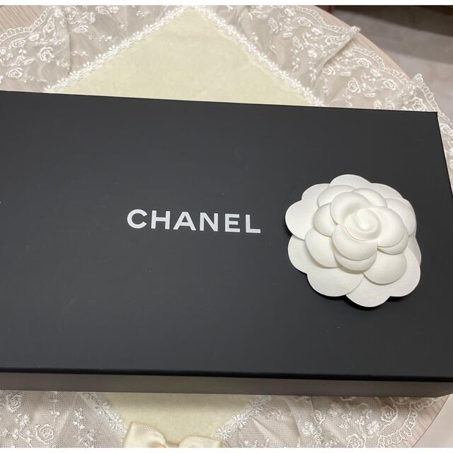 CHANEL(シャネル)のCHANELカメリア 長財布　2022年　新作 レディースのファッション小物(財布)の商品写真